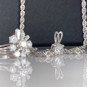 Timanttisetti ovh. 11400eur