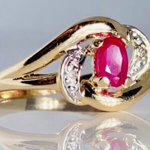 ❤️Timanttisormus Rubiinilla*Katso