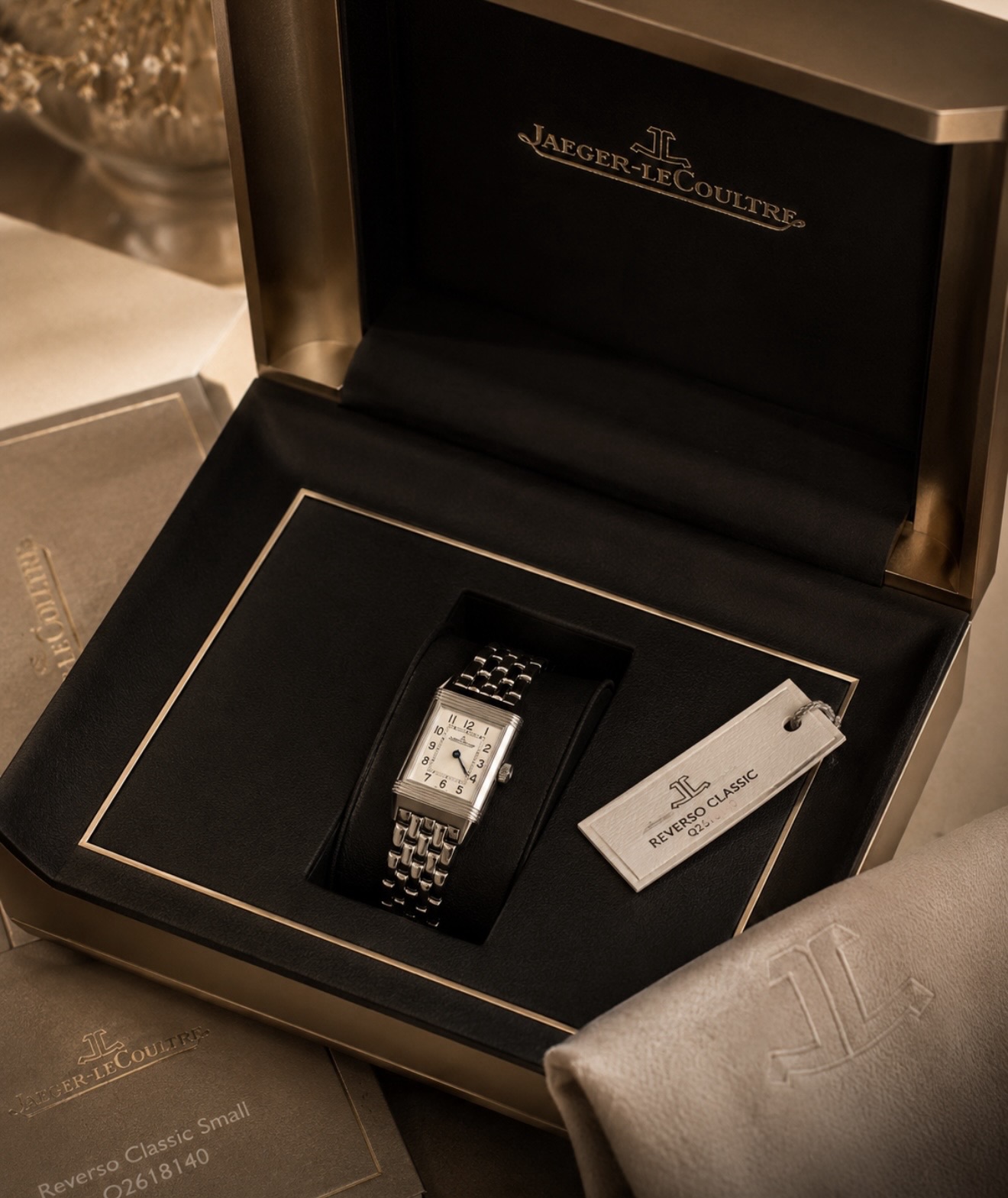 Jaeger-LeCoultre Reverso Classiq – Ajaton Sveitsiläinen Arvokello - Image 3
