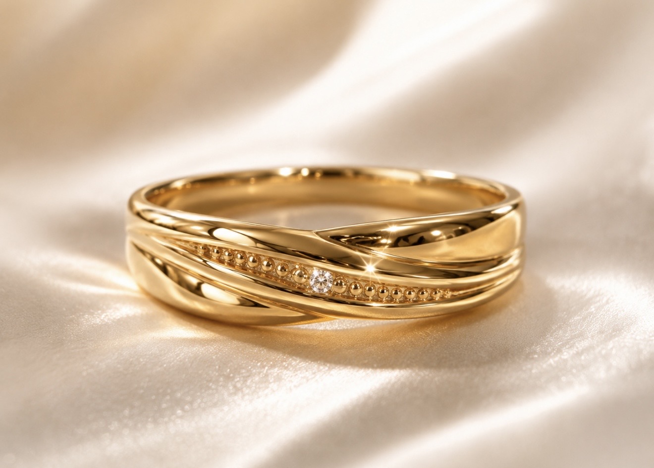 Upea 14K Kultainen Timanttisormus – Ajaton Eleganssi